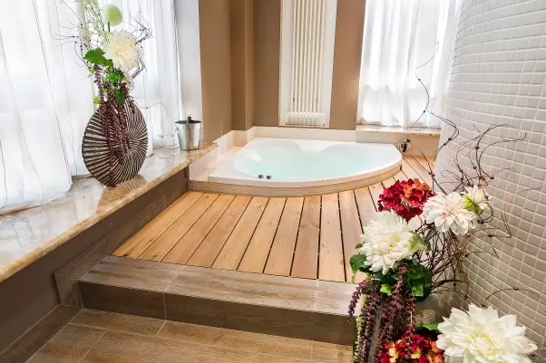 Зона джакузи в кабинете SPA-программ