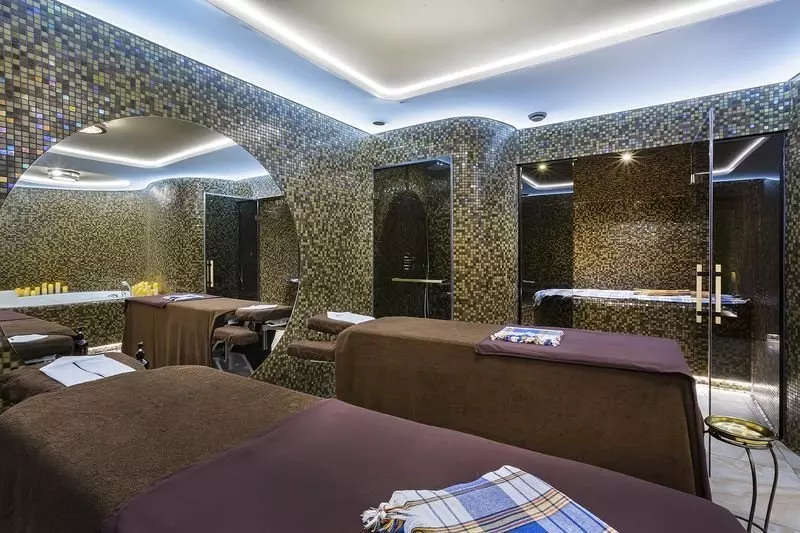 Зона процедур в SPA-сьюте BIOSFERA Зона процедур в SPA-сьюте BIOSFERA